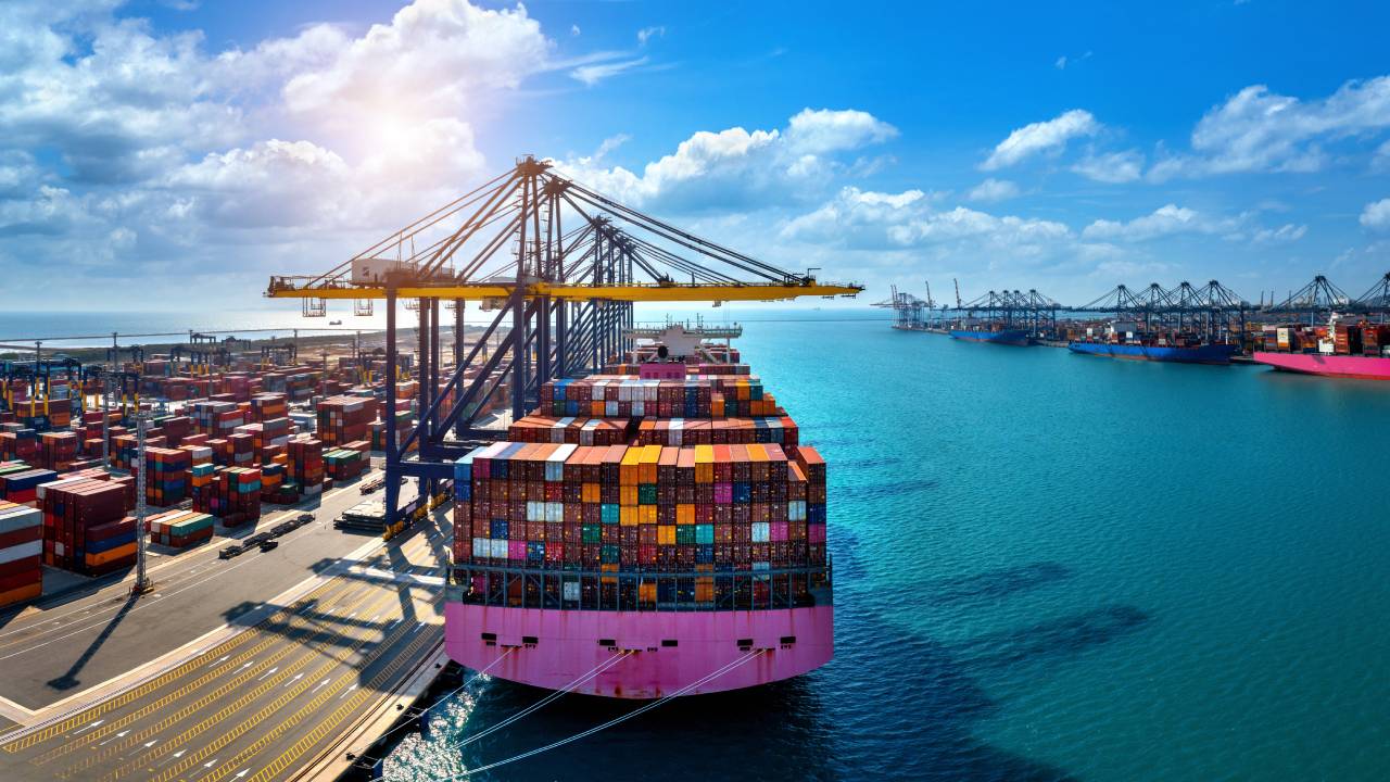 Las exportaciones dominicanas alcanzaron un récord de US$9,277 millones entre enero y julio de 2026, con el oro, el tabaco y los dispositivos médicos entre los principales productos que impulsaron el crecimiento.