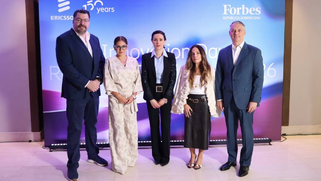 Ejecutivos y líderes del sector público y privado participaron en el Forbes & Ericsson Innovation Day 2026, donde analizaron el papel de la conectividad, la inteligencia artificial y la digitalización en la transformación de la economía dominicana.